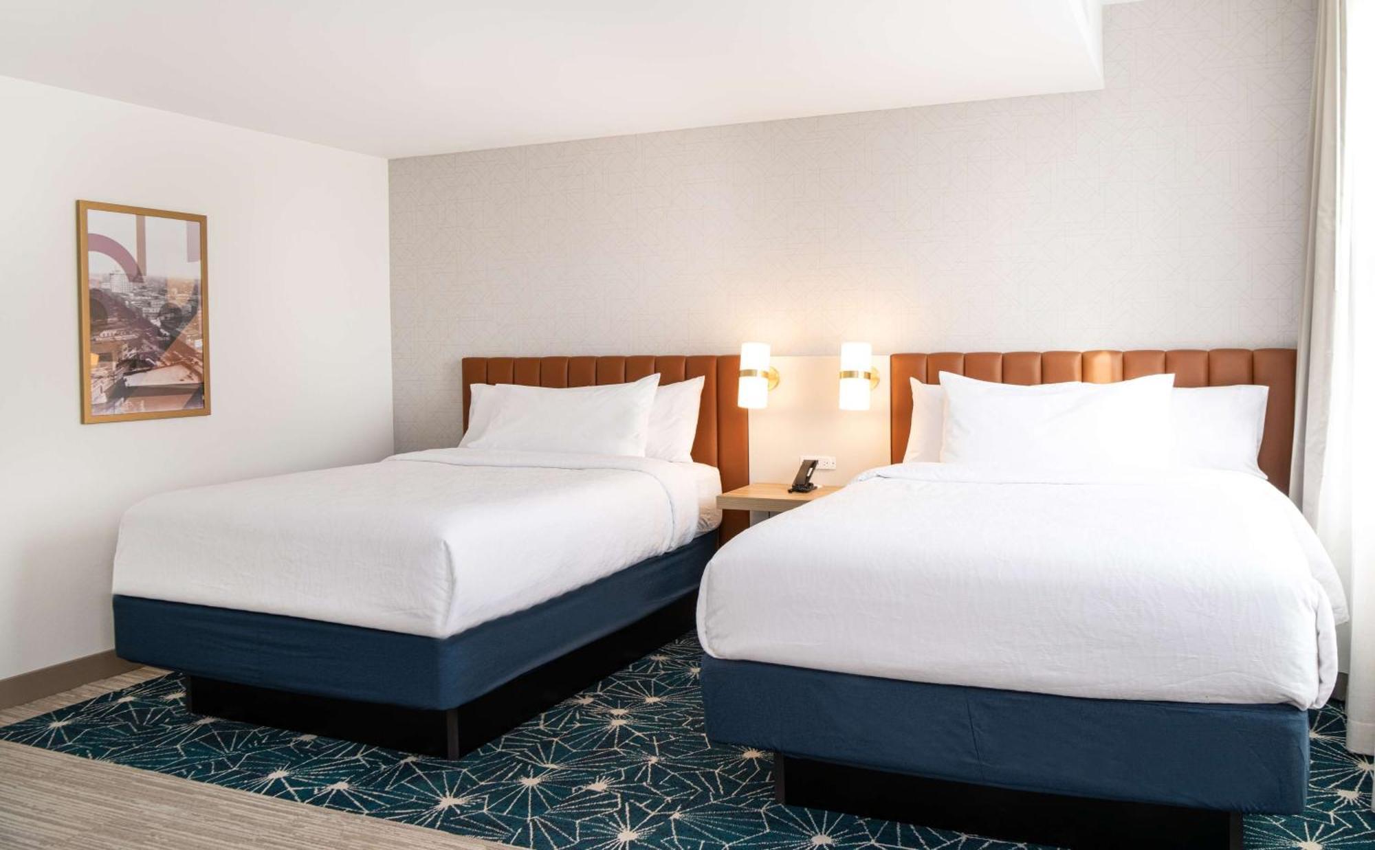 Hilton Garden Inn Flint Downtown Exterior foto