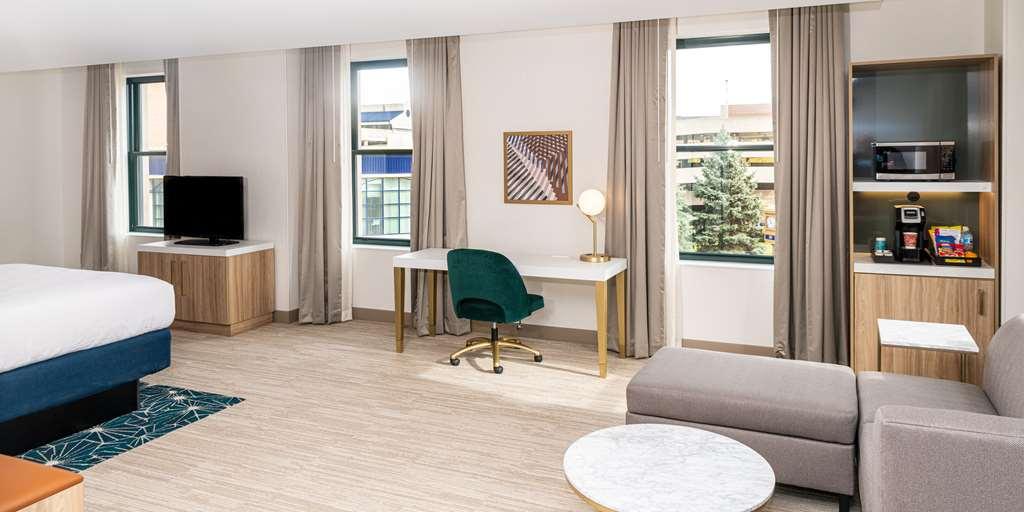 Hilton Garden Inn Flint Downtown Habitación foto